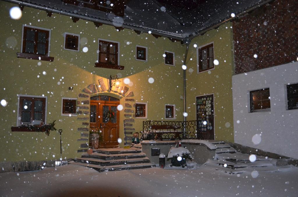 Urlaub Am Kraeutlhof In Mariapfarr 아파트 객실 사진